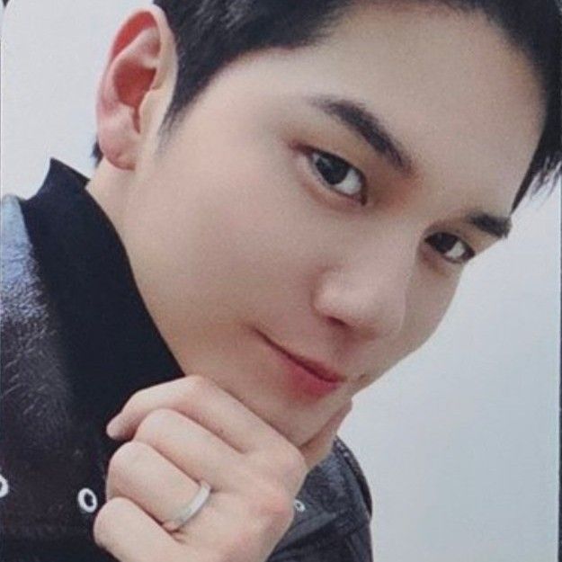 A moment captured by a fan of Ong Seongwu