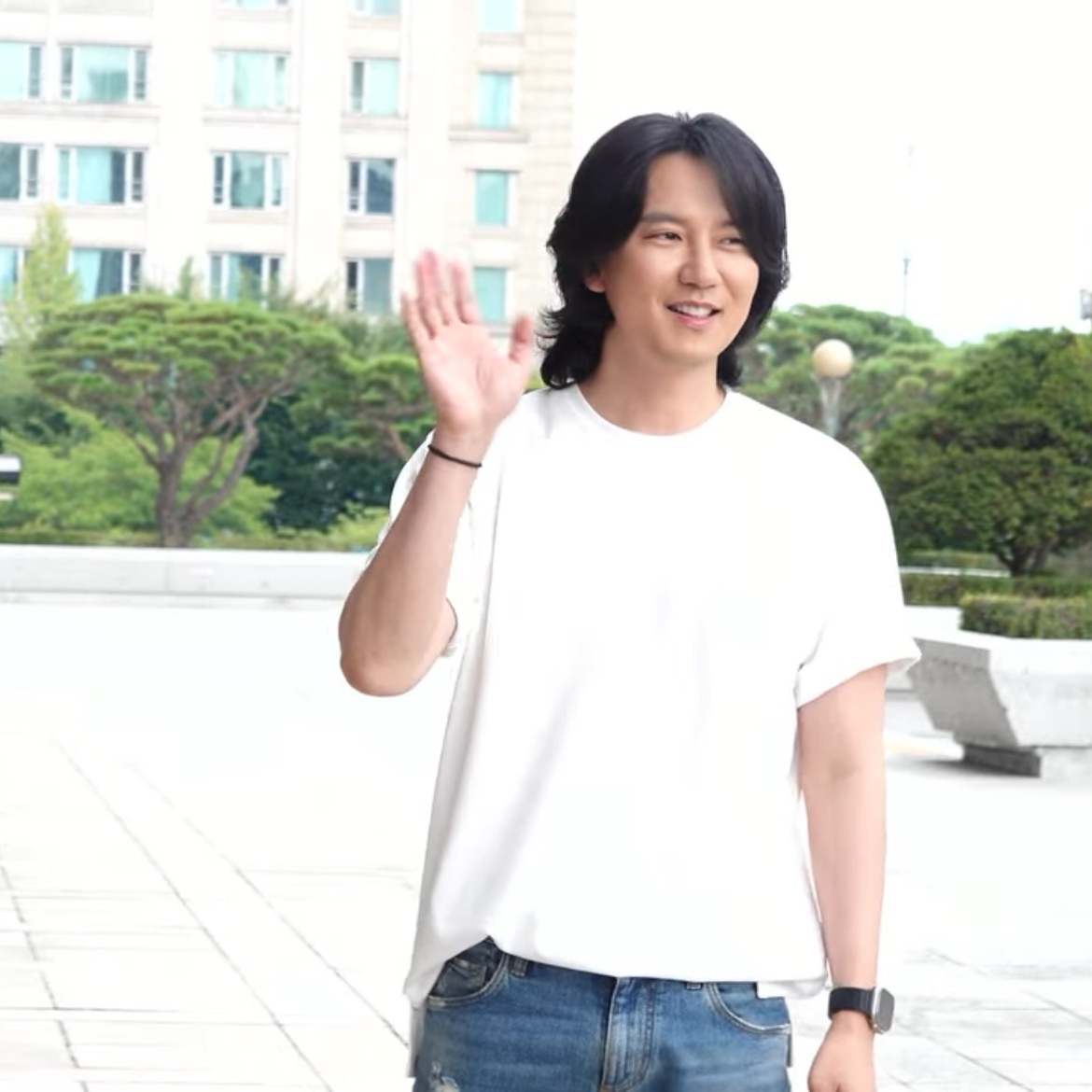 Recent activity shot of Kim Namgil