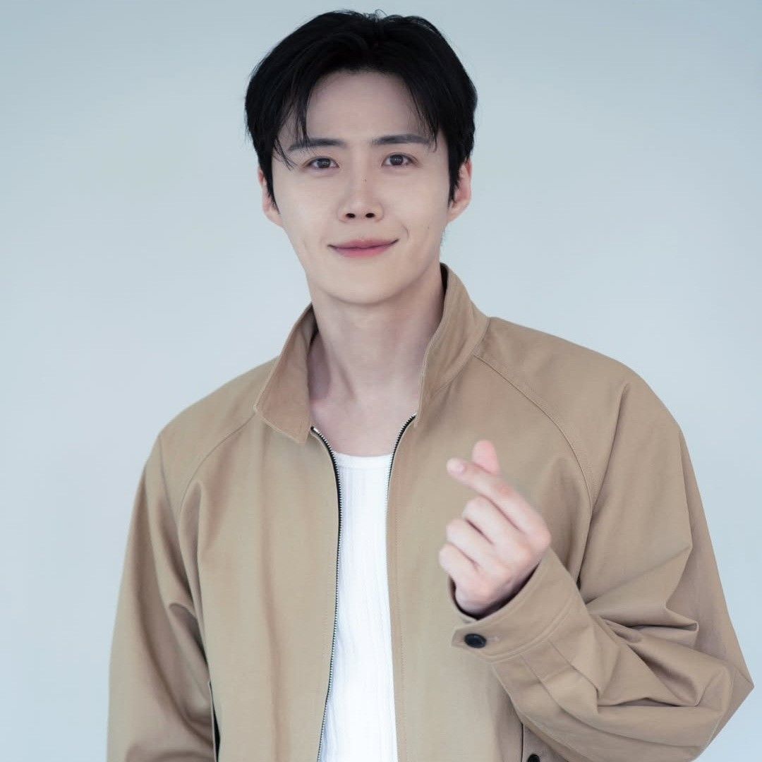 Latest photo of Kim Seonho