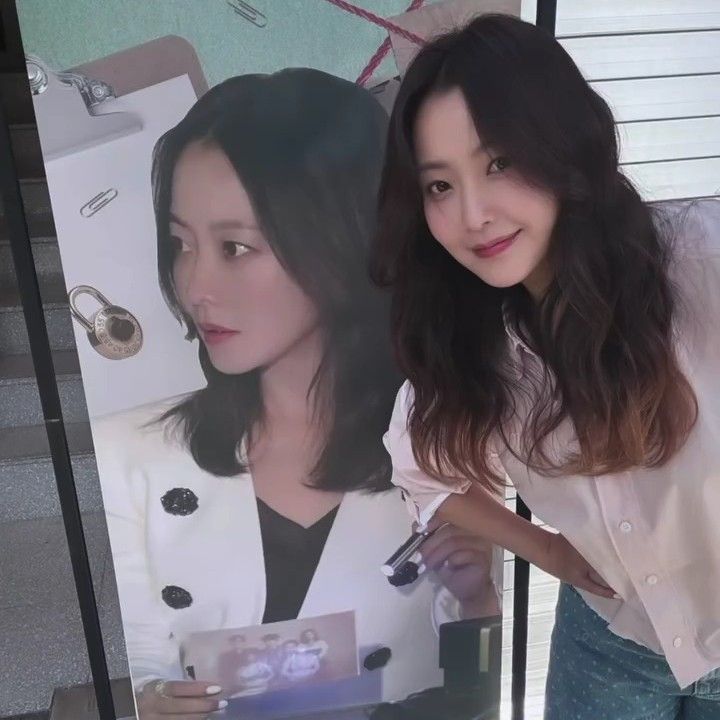 A moment captured by a fan of Kim Heesun