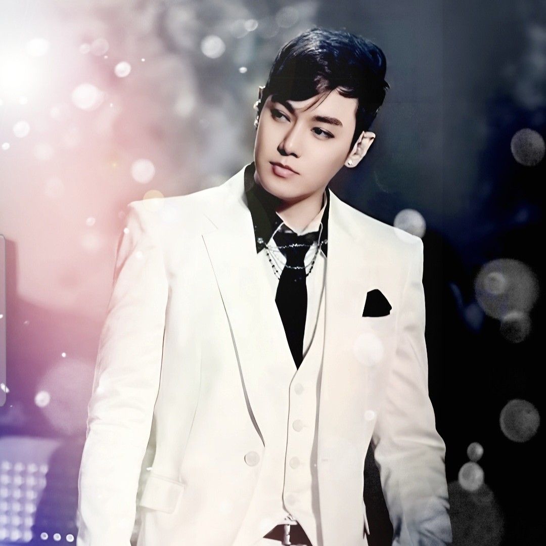 Latest photo of Hwanhee