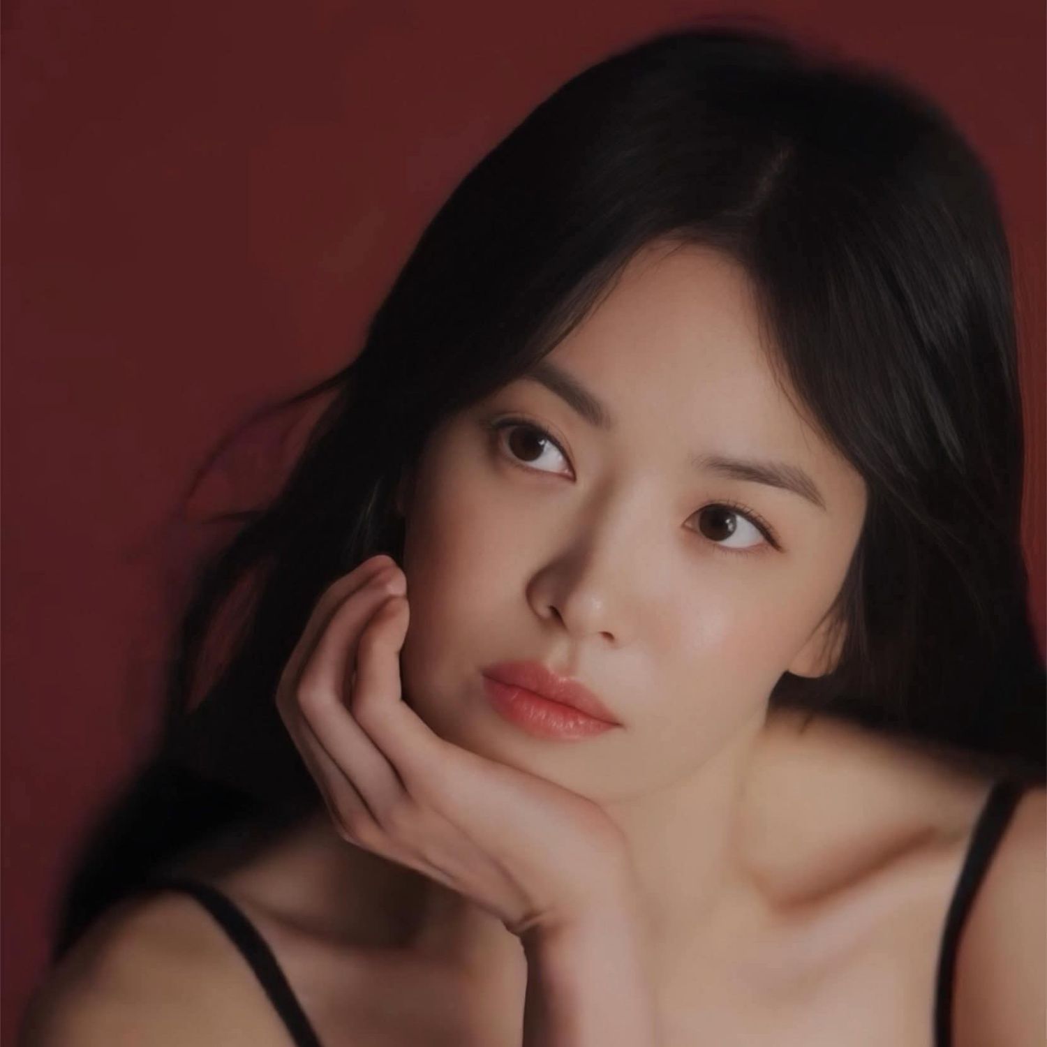 Recent activity shot of Song Hyekyo