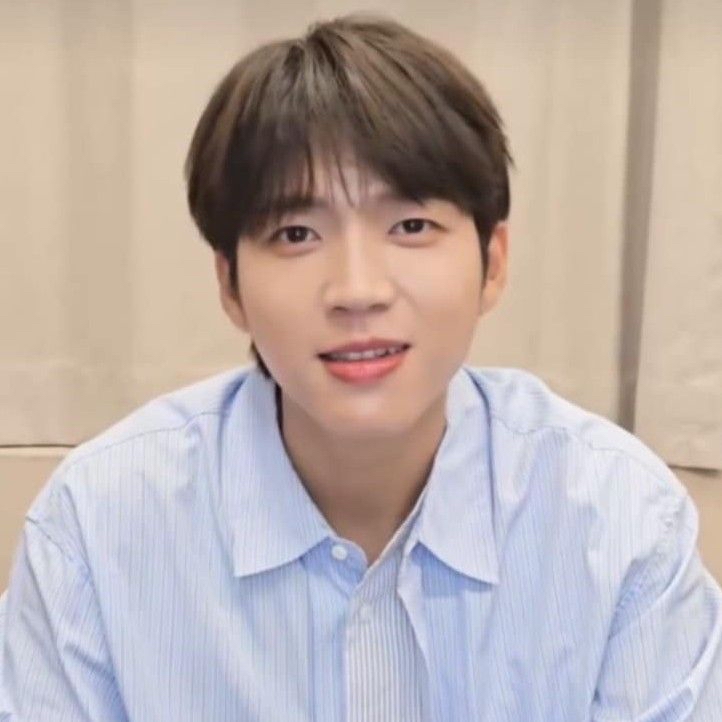 A moment captured by a fan of Nam Woohyun