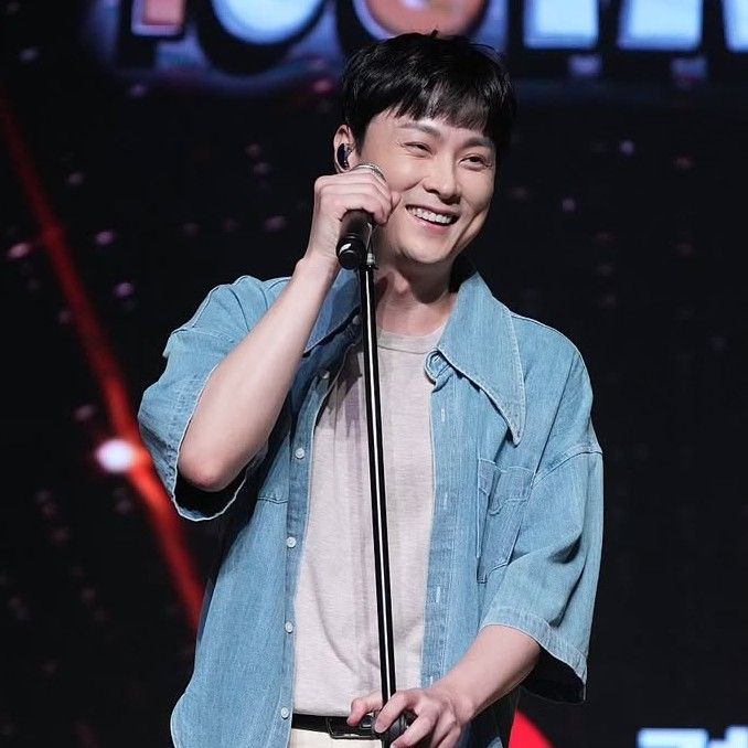 Latest photo of Min Kyunghoon