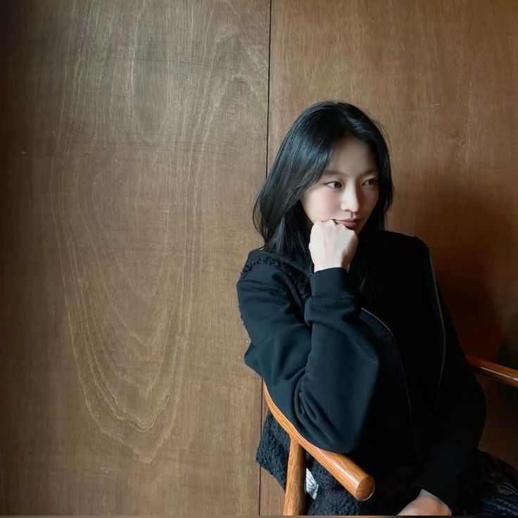 Recent activity shot of Gong Seungyeon