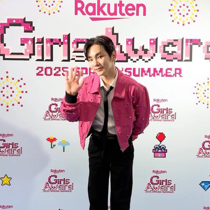 A moment captured by a fan of Key