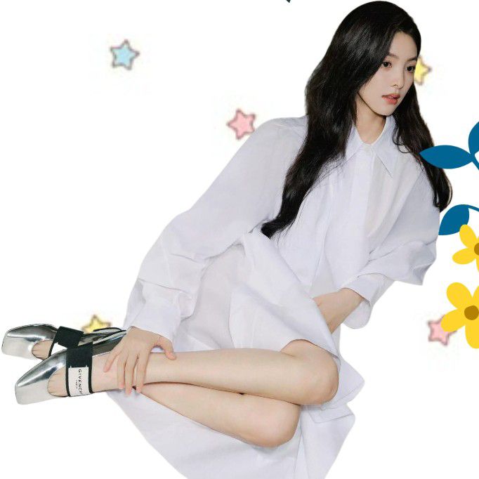 Latest photo of Zhang Ruonan