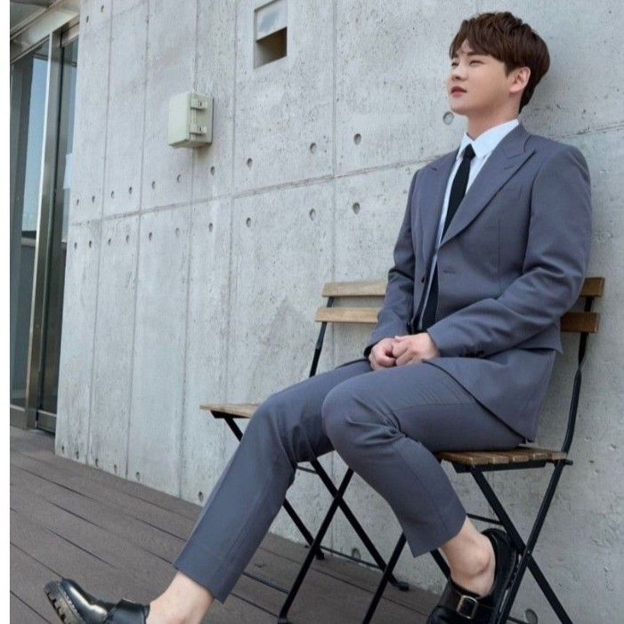 Behind-the-scenes cut of Park Seojin