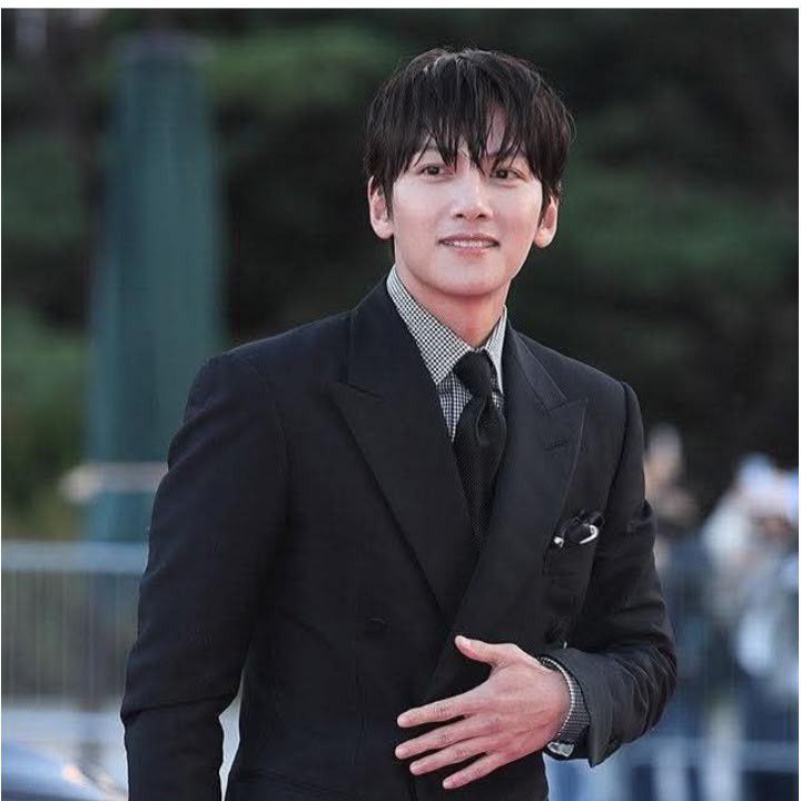 Recent activity shot of Ji Changwook