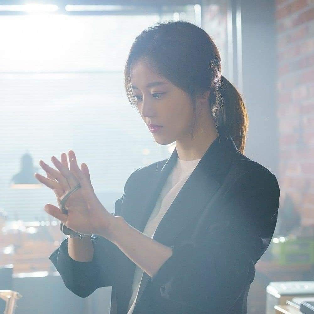A moment captured by a fan of Moon Chaewon