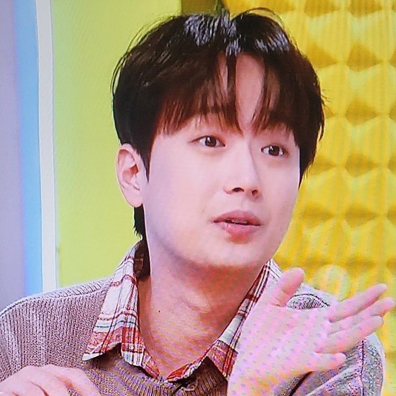 李灿元的近期活动照