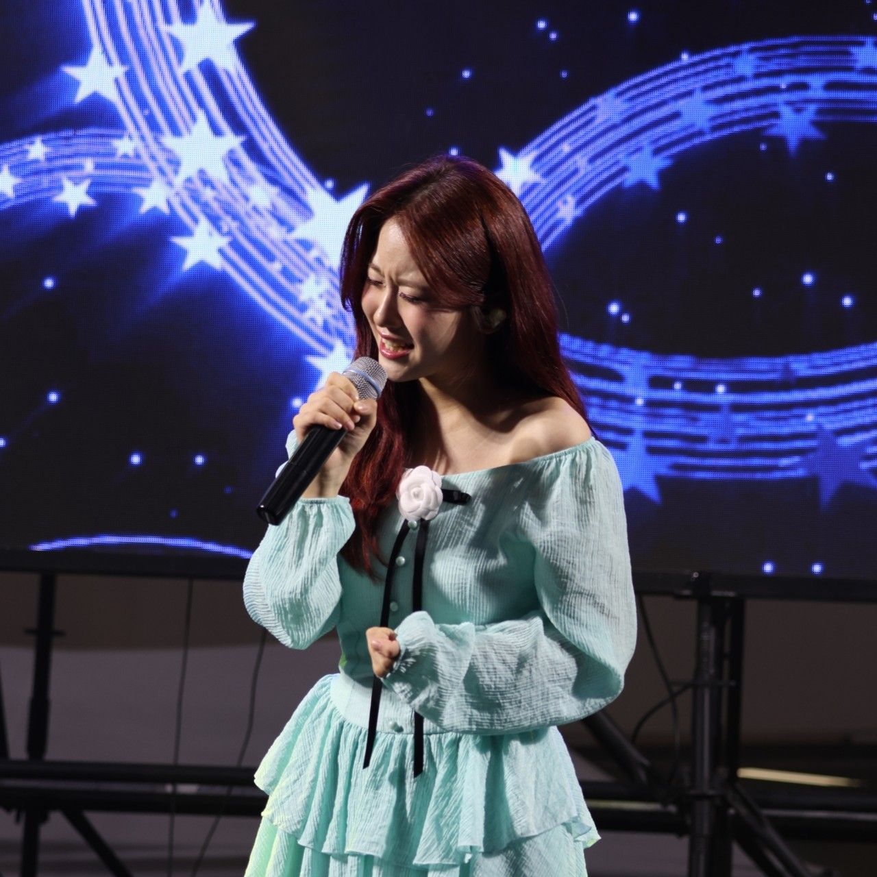 Recent activity shot of Oh Yujin