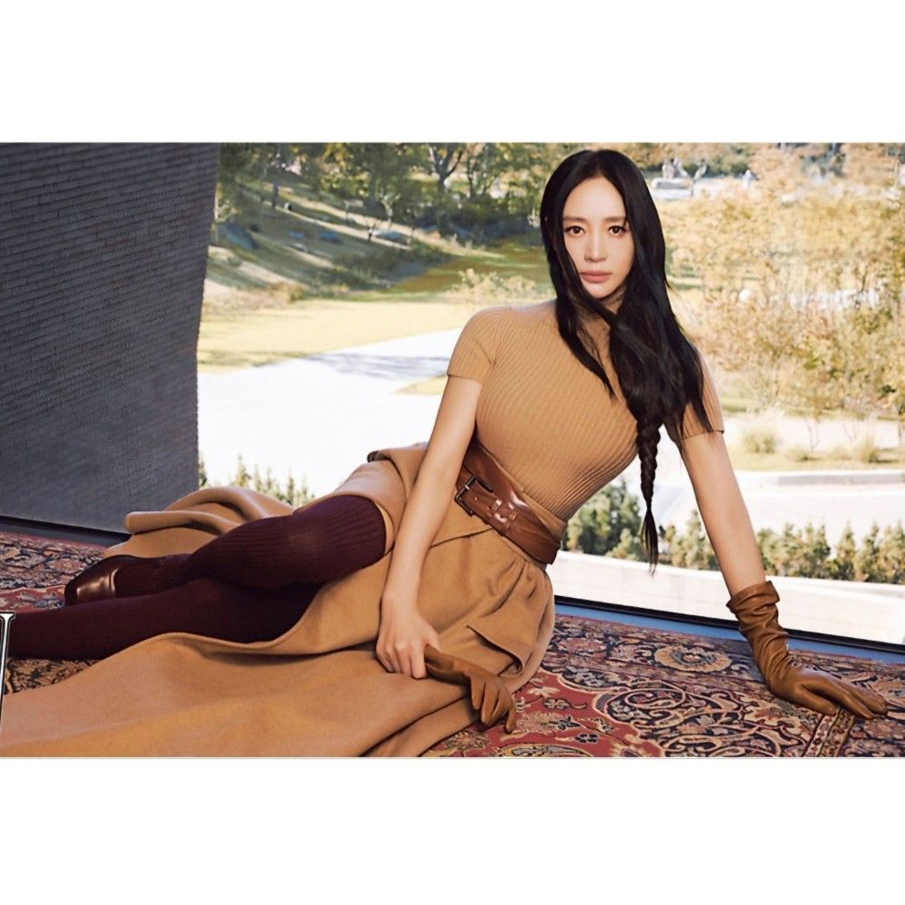 Latest photo of Kim Hyesoo
