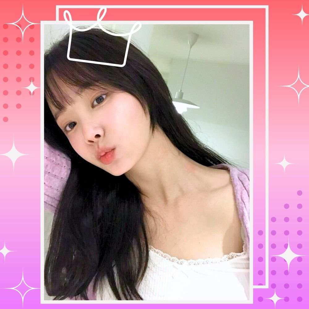 Recent activity shot of Yeonwoo