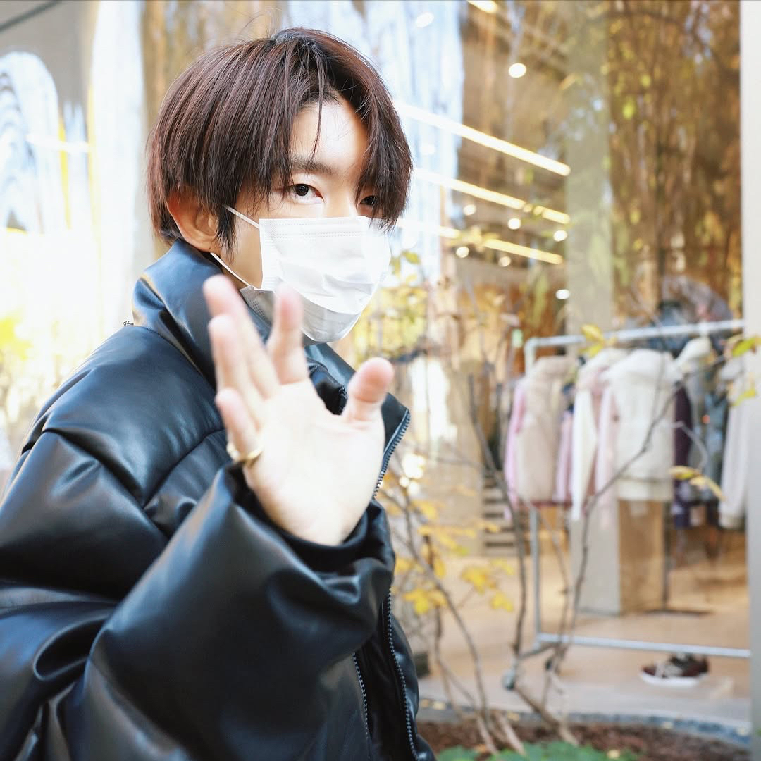 Recent activity shot of Lee Joongi