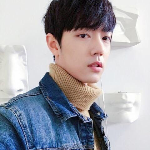 Behind-the-scenes cut of Xiao Zhan