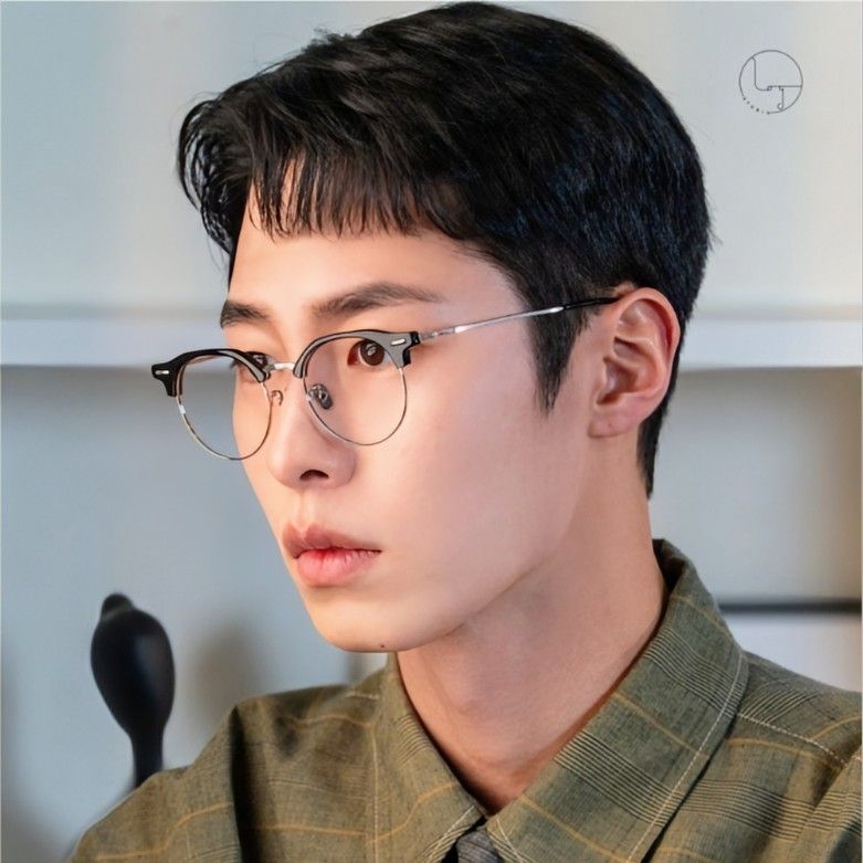 Latest photo of Lee Jaewook