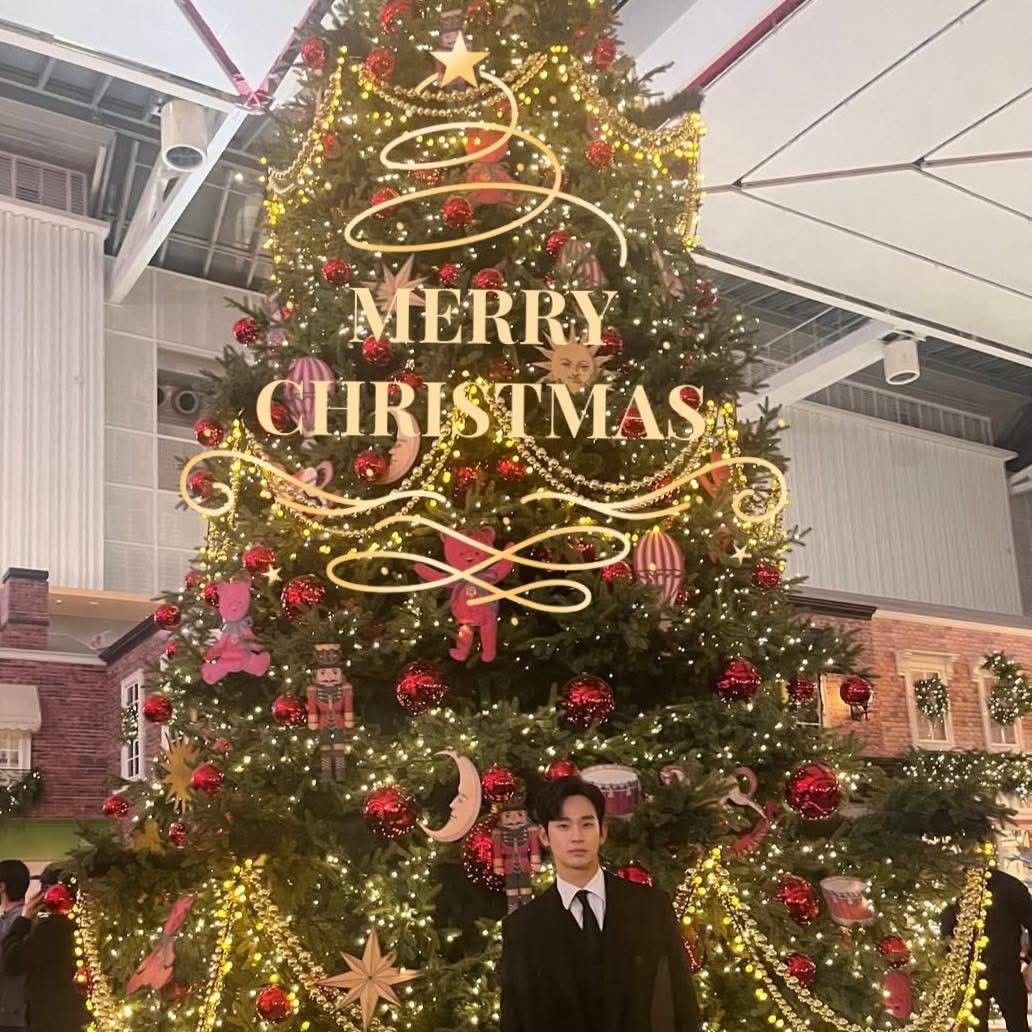 Recent activity shot of Kim Soohyun