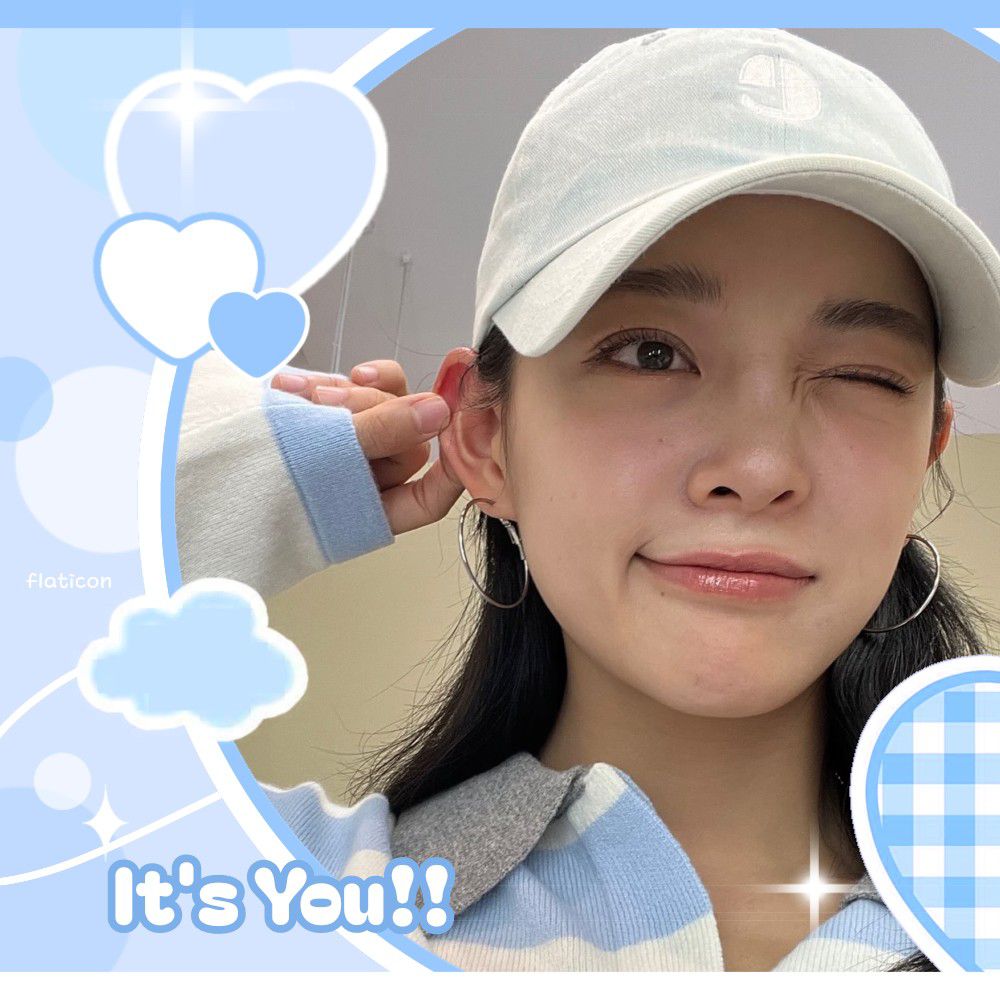 Behind-the-scenes cut of Kim Sejeong