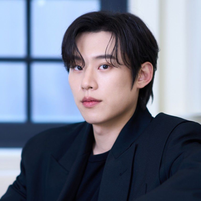 A moment captured by a fan of Kim Sungcheol