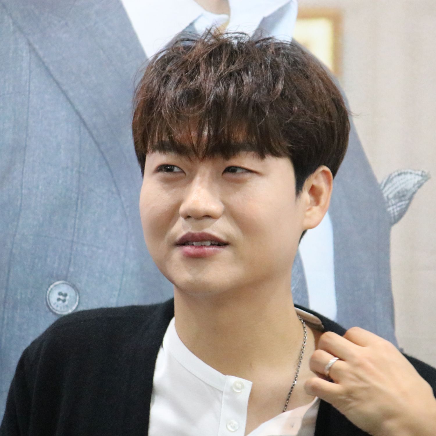 A moment captured by a fan of Min Soohyun