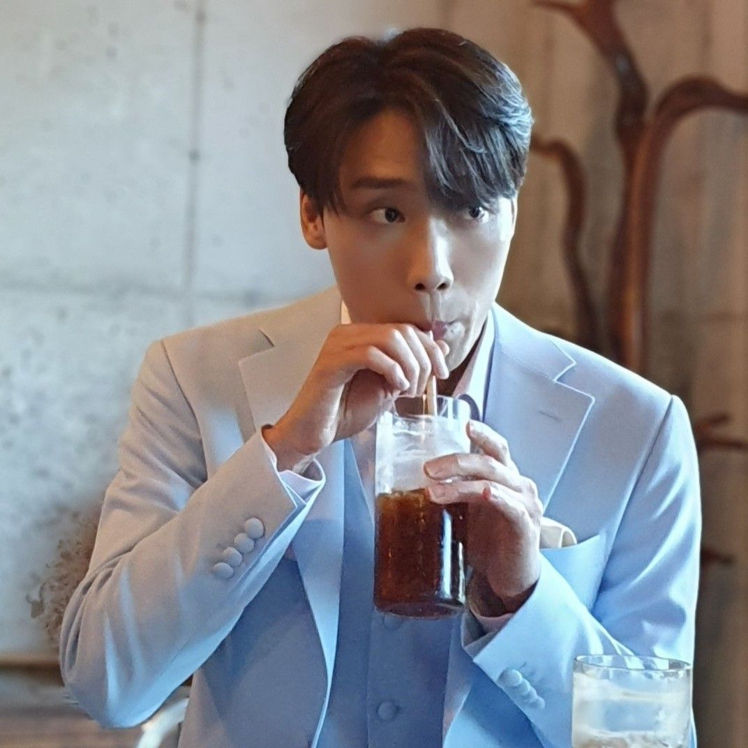 Recent activity shot of Choi Woojin