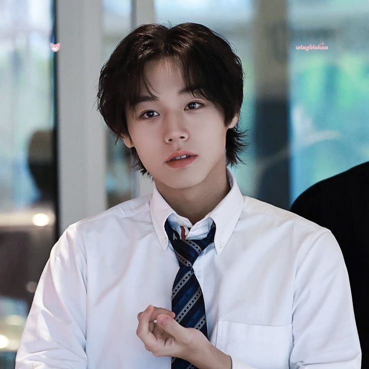 Recent activity shot of Park Jihoon