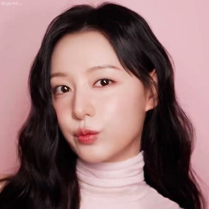 Latest photo of Kim Jiwon