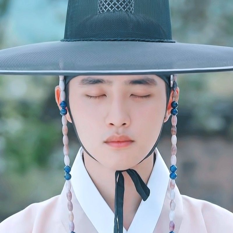Recent activity shot of Doh Kyungsoo (D.O.)