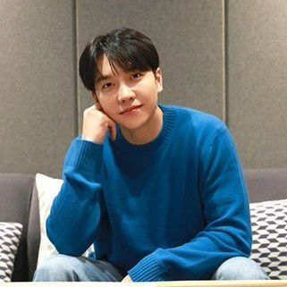 Behind-the-scenes cut of Lee Seunggi