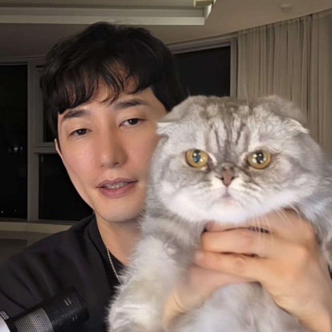 Latest photo of Park Sihoo