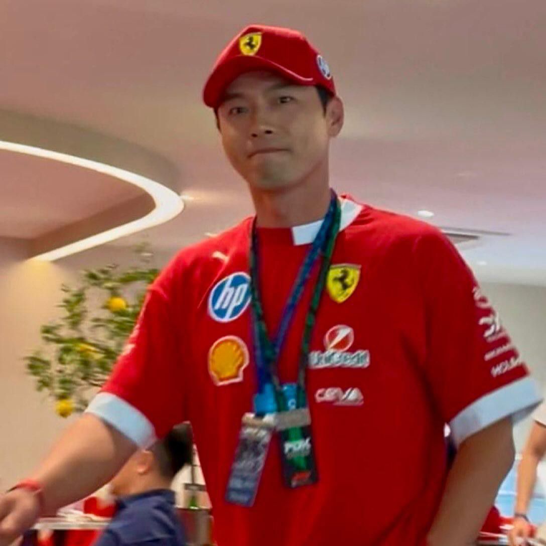 현빈의 최신 사진