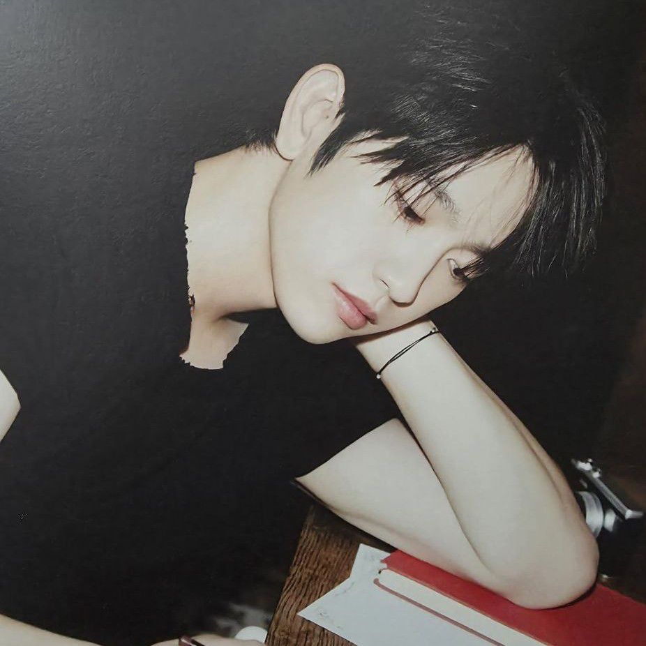 Latest photo of Park Jinyoung