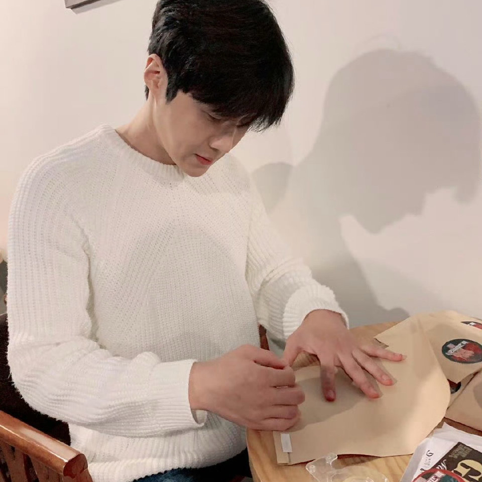 A moment captured by a fan of Kim Seonho