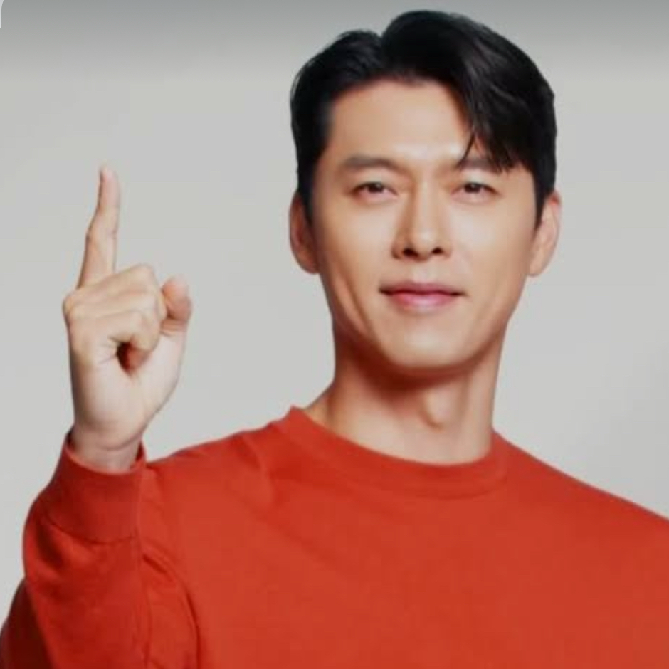 Latest photo of Hyun Bin