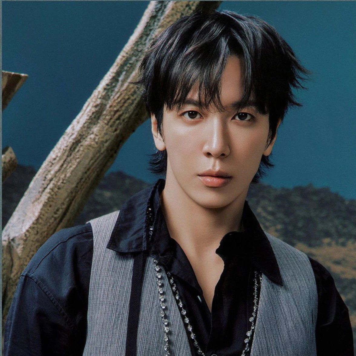 Latest photo of Jung Yonghwa