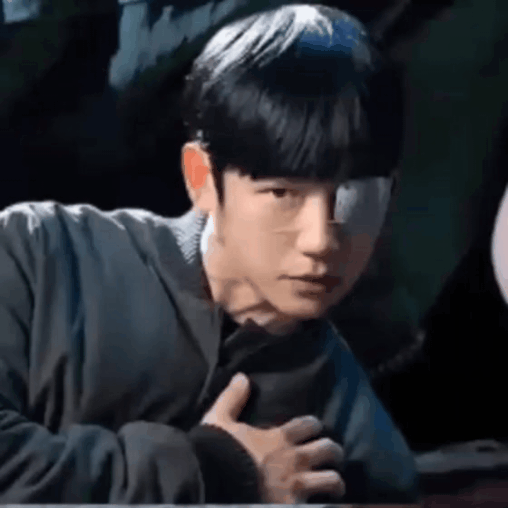 粉絲拍下的丁海寅瞬間