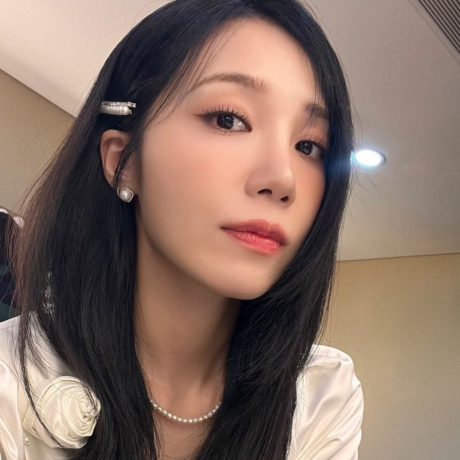 Cuplikan di balik layar dari Jung Eunji