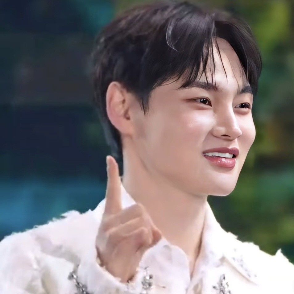 朴瑞镇的近期活动照