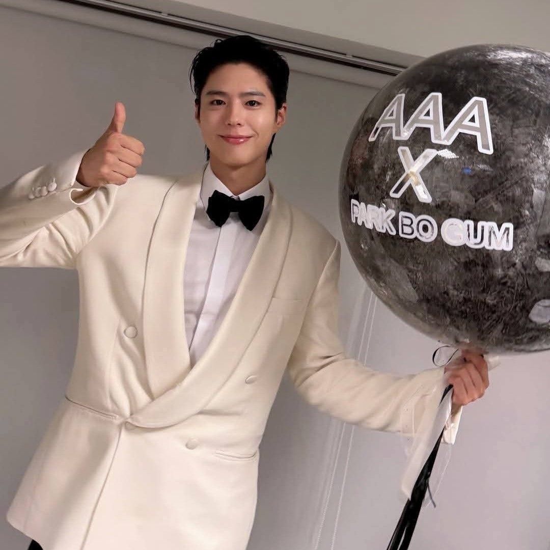 Latest photo of Park Bogum