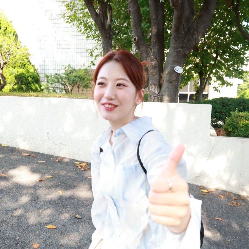 Behind-the-scenes cut of Oh Yujin