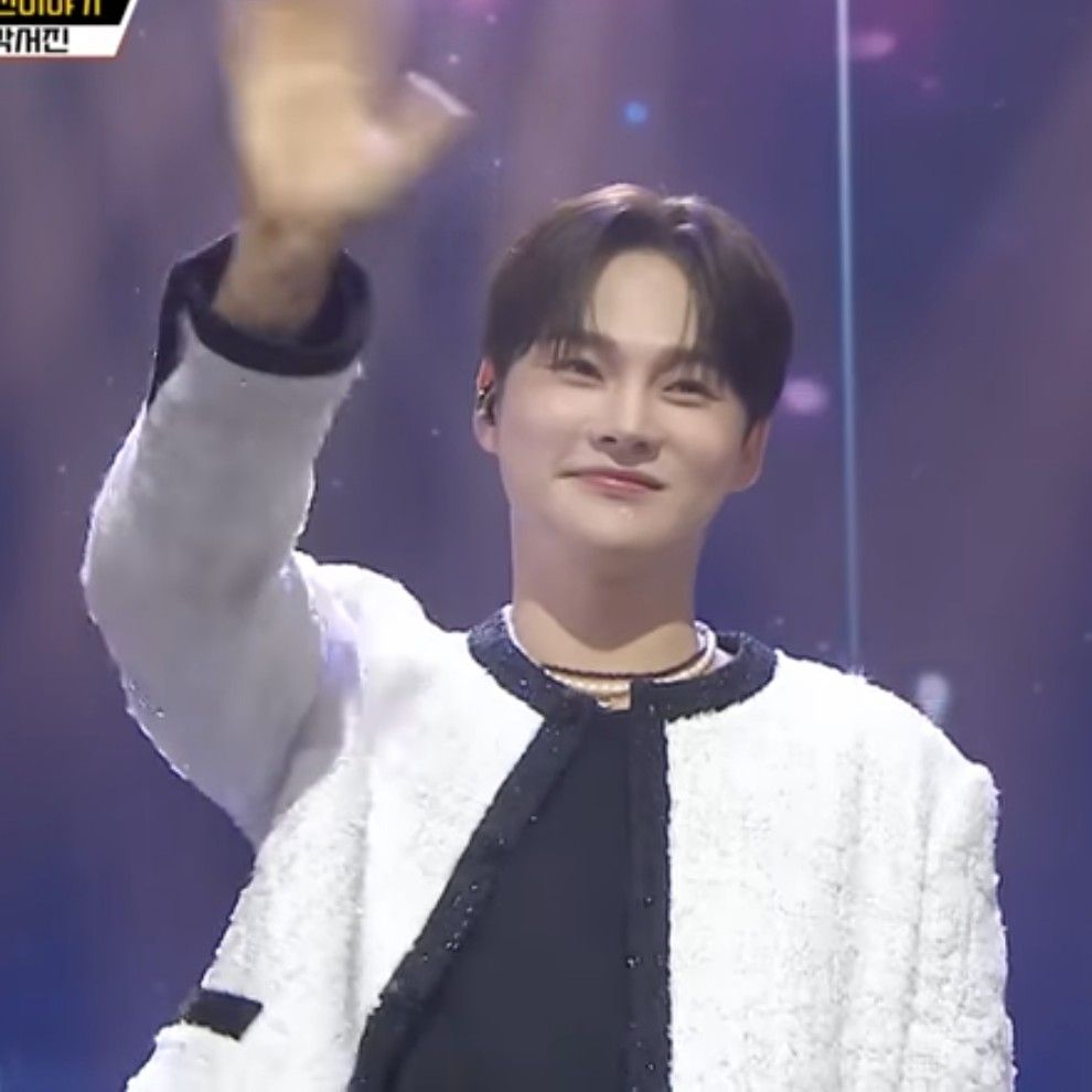 粉丝拍下的朴瑞镇瞬间