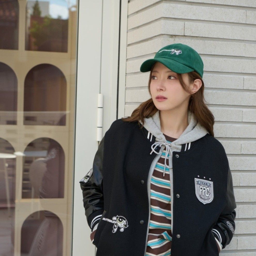 Recent activity shot of Lee Seyoung