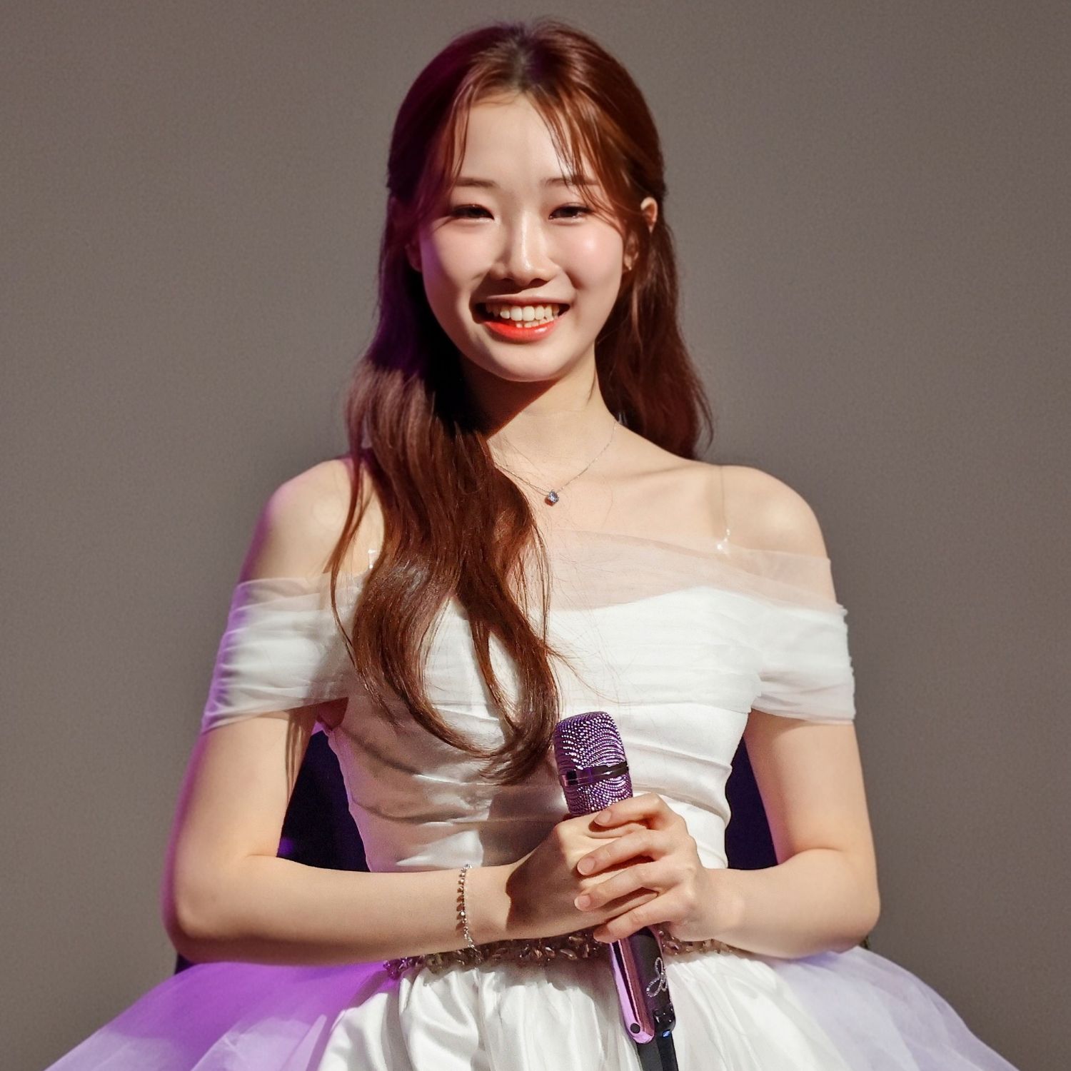 Recent activity shot of Jung Seojoo