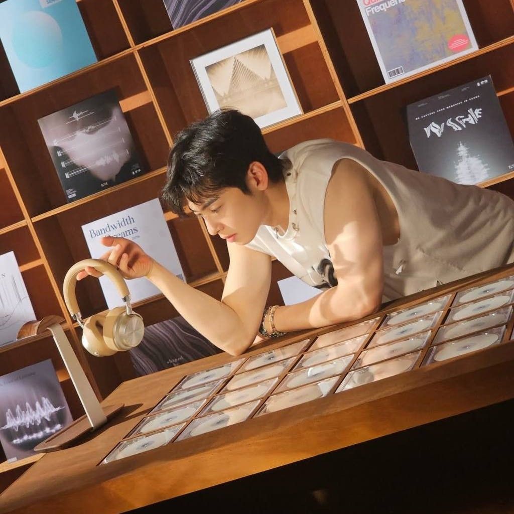 Momen yang diabadikan oleh penggemar Cha Eunwoo