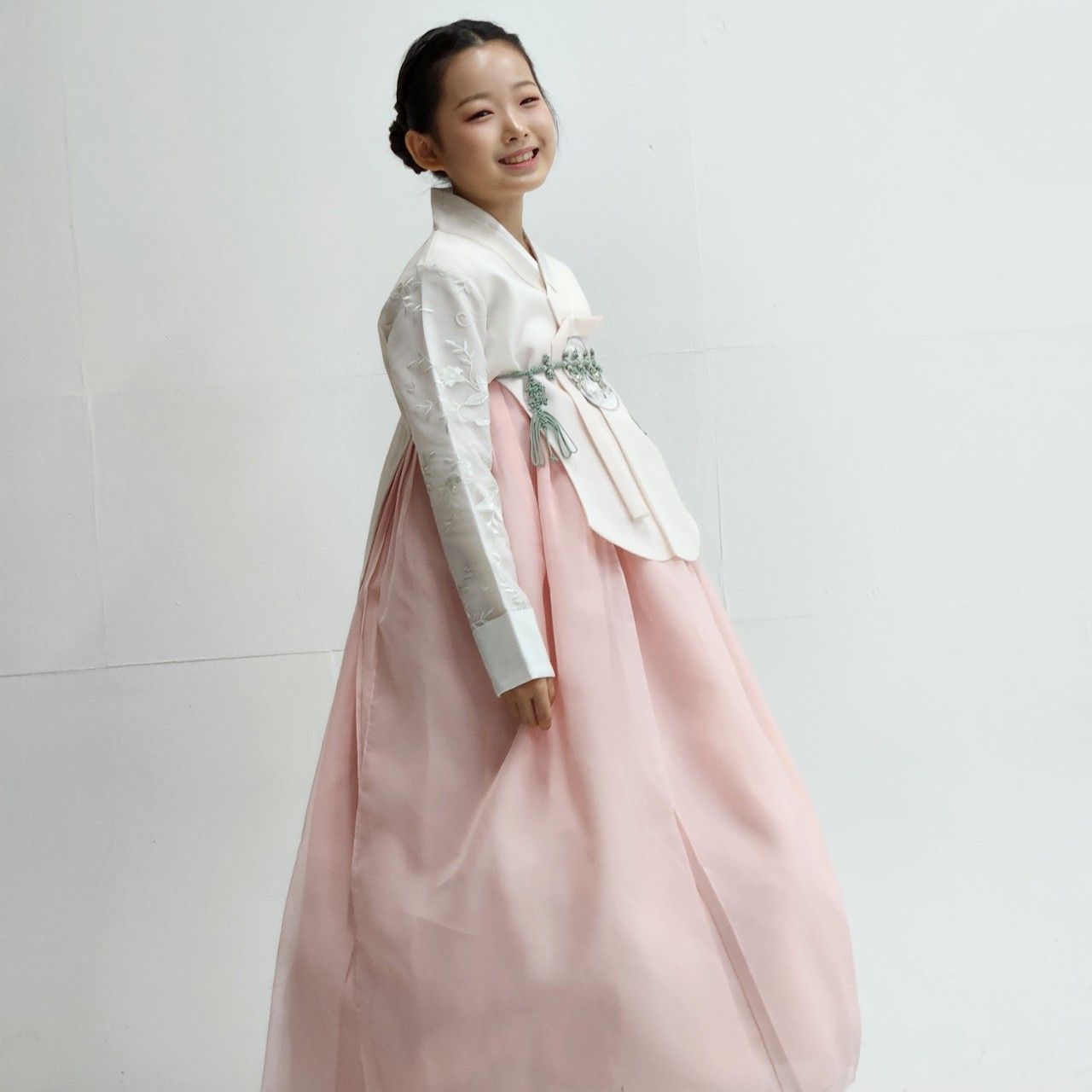 Latest photo of Lee Sooyeon