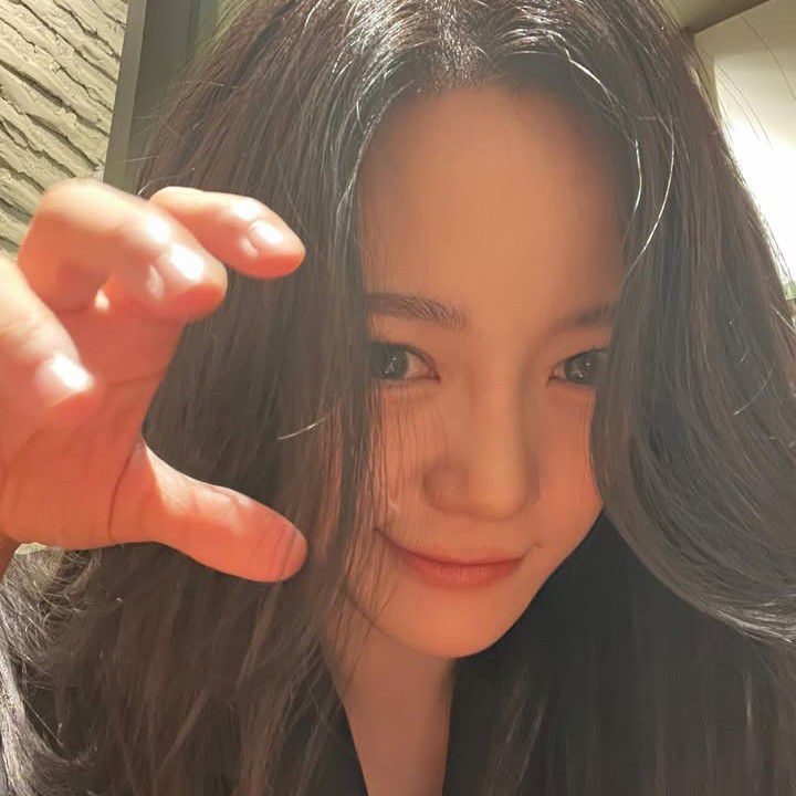 Latest photo of Kim Sejeong