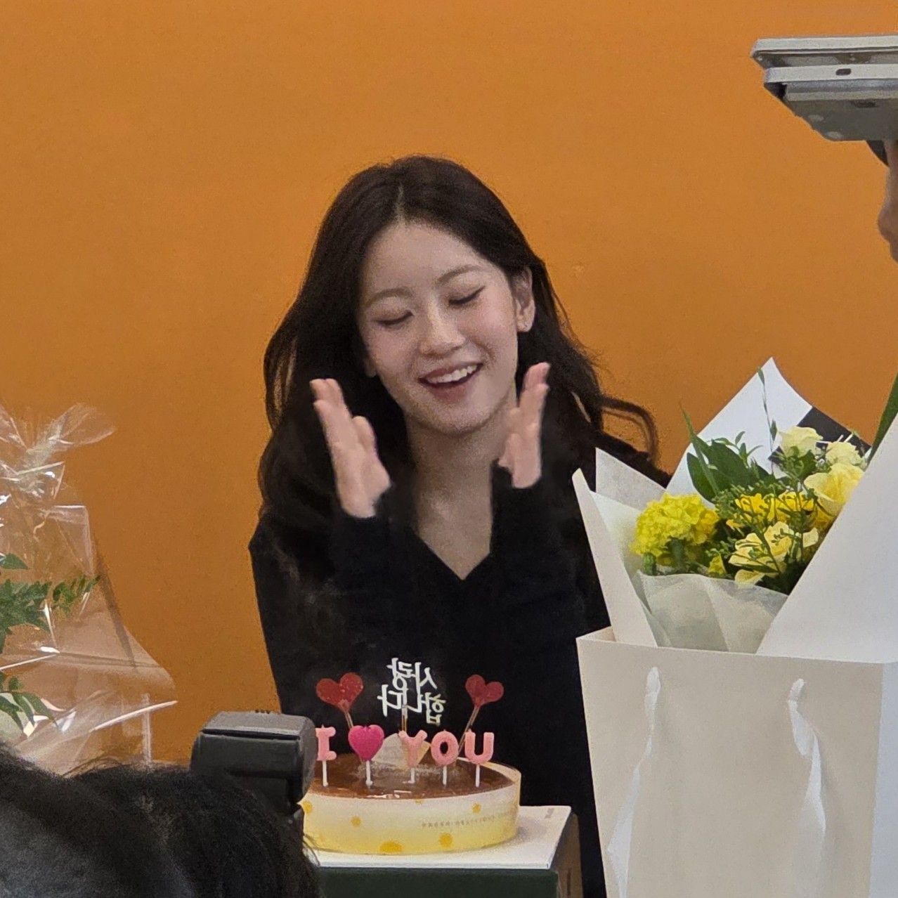 A moment captured by a fan of Oh Yujin
