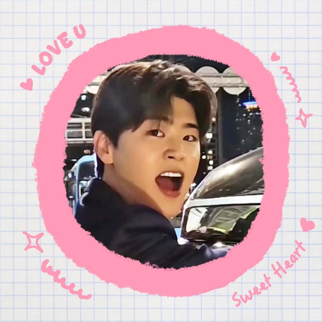 Recent activity shot of Park Jihyeon