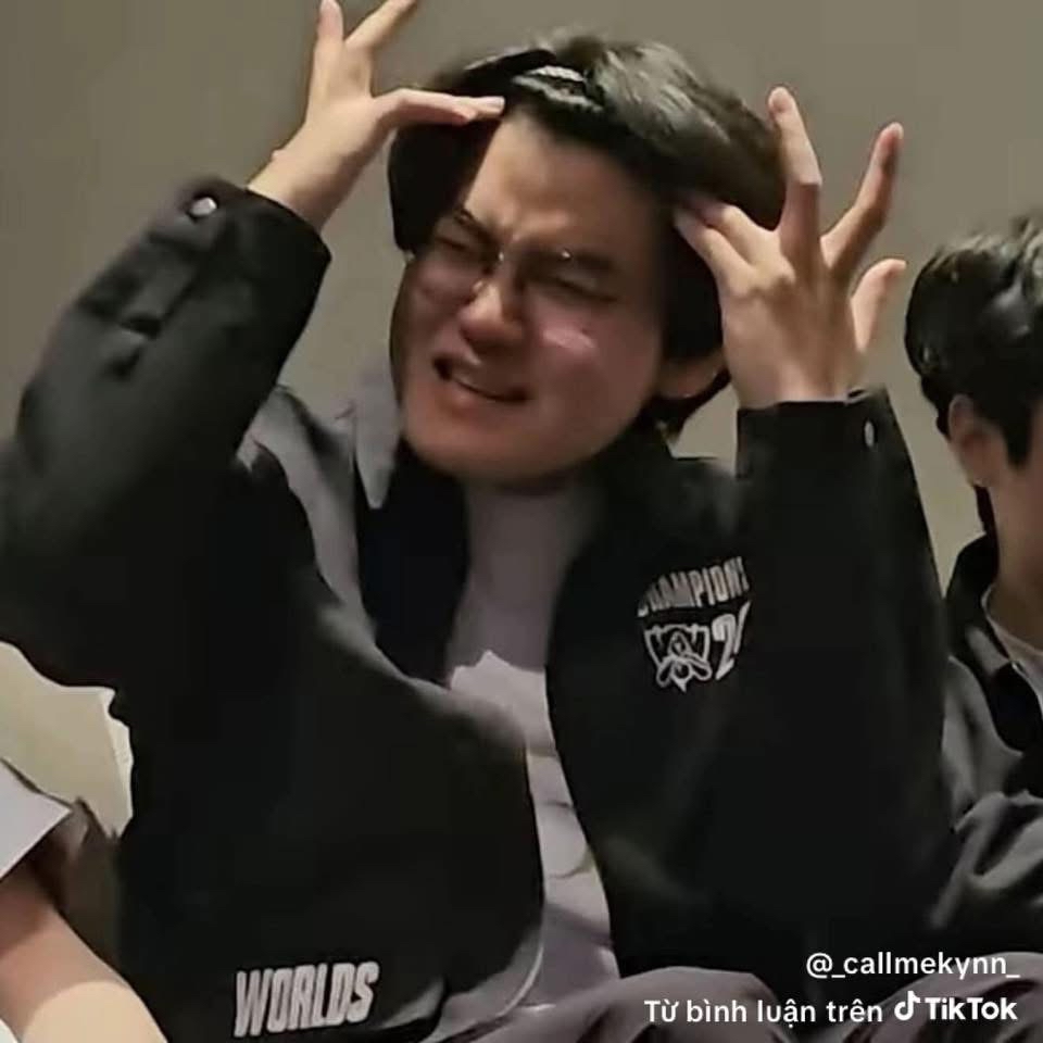 Recent activity shot of Gumayusi